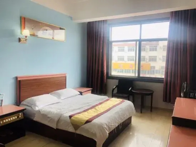 Pu'er Tingyue Hotel