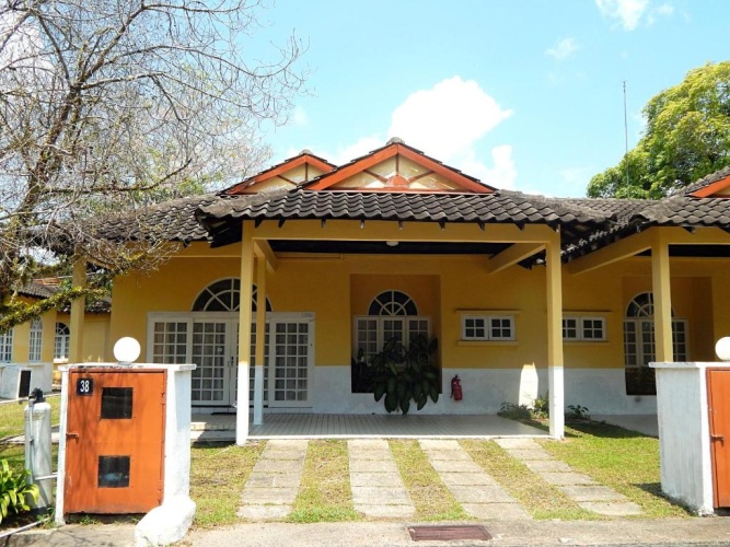 3 Bedrooms Cottage