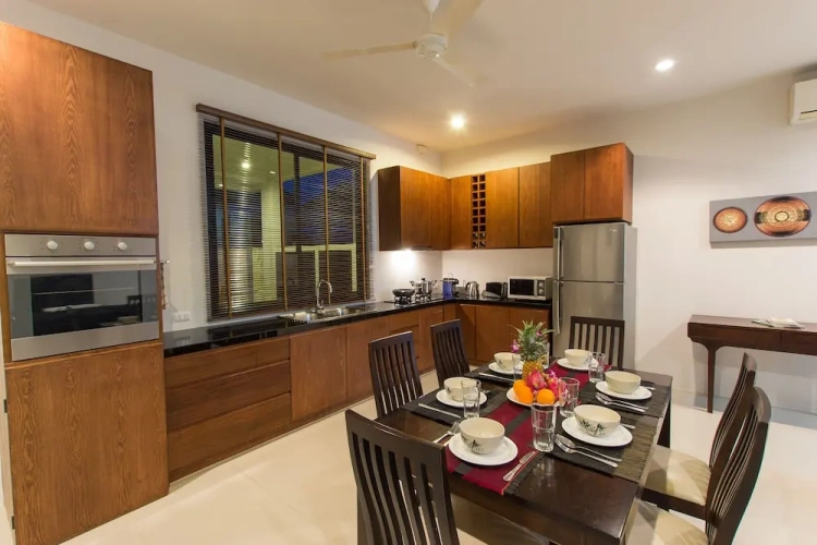3 Bedrooms Villa