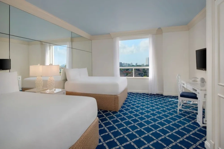 Deluxe Quadruple room with ocean view