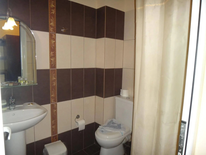 9 Queens Spa Hotel