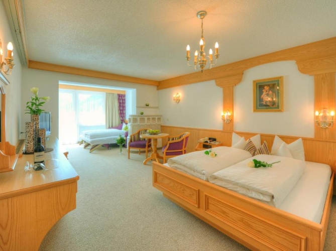 Deluxe Family room
