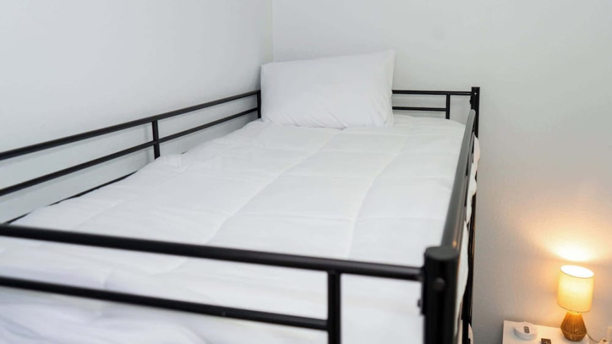 Sleeps 10 Direct Beach Heated Pool