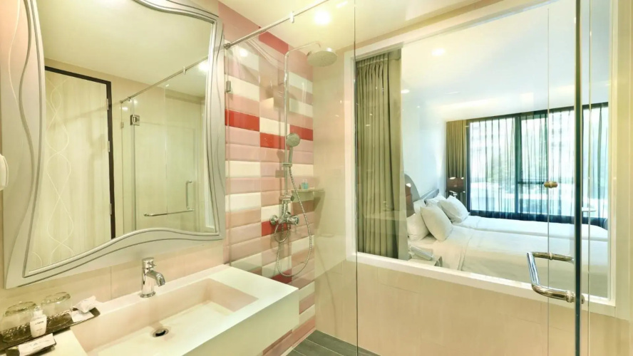 Le Tada Parkview Hotel