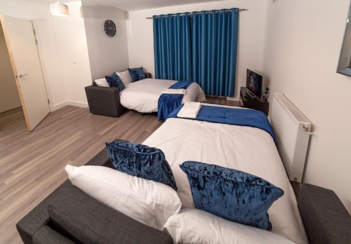 Quadruple Apartment