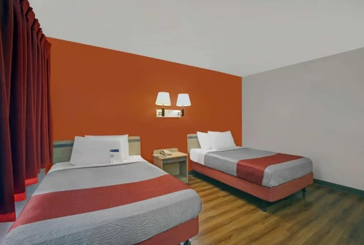 Classic Quadruple room