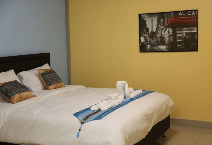French Connection Hotel