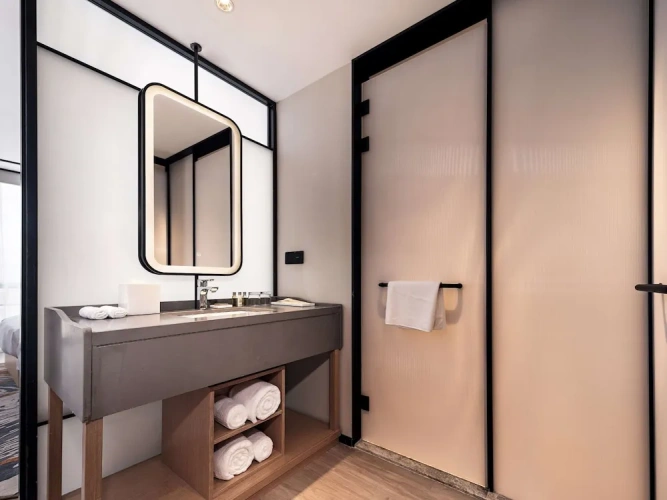 Double Suite