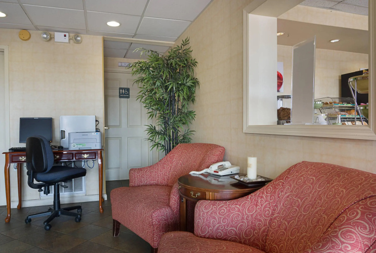Quality Inn Calhoun North I-75