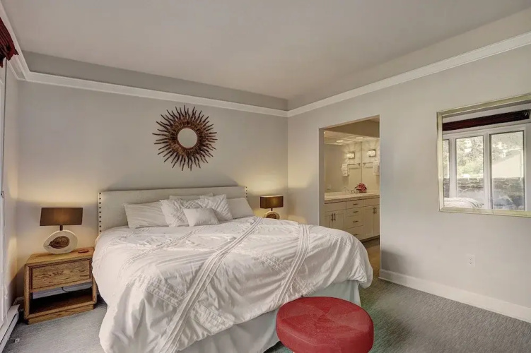 2721 Chateaux DMont by RedAwning