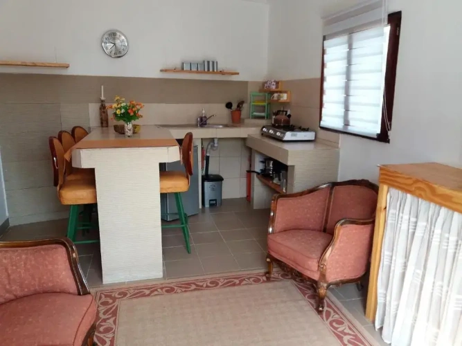 Deluxe Studio