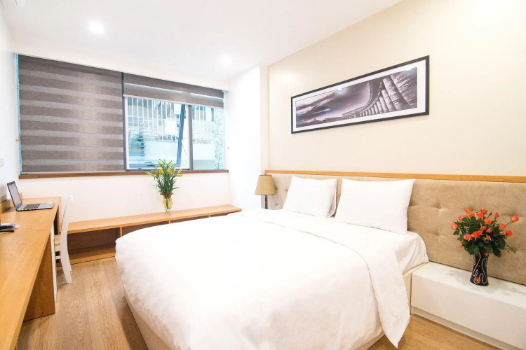 Canary Hotel & Apartment