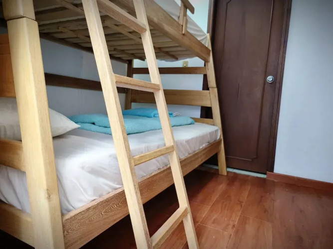 Kuyay Yachi Hostel