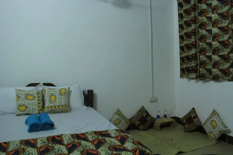 I Hotel