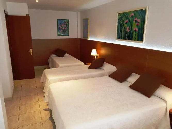 Standard Quintuple room