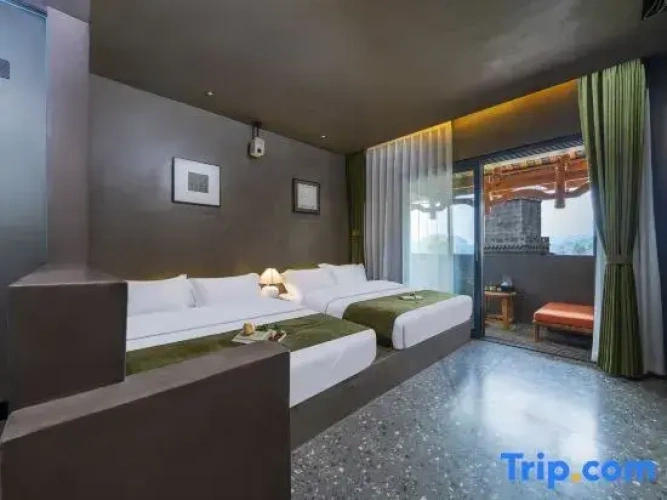 Standard Double Family room with balcony