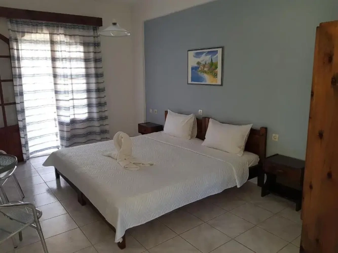 Standard Twin room with sea view
