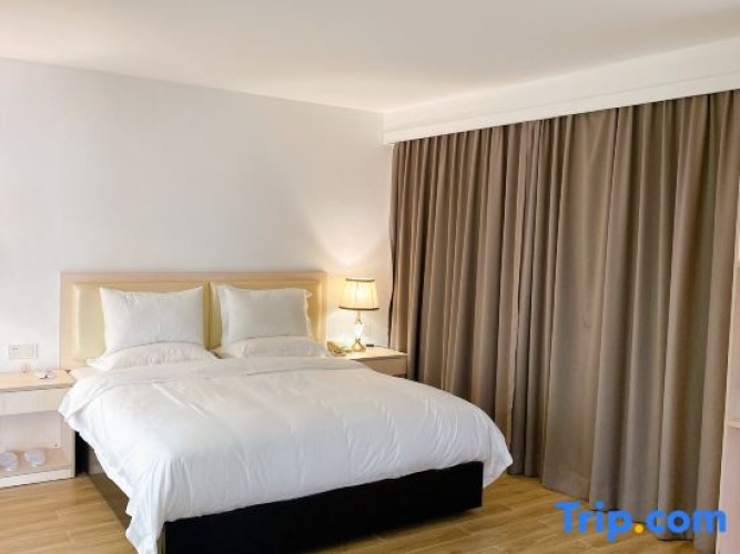 Standard Double Suite