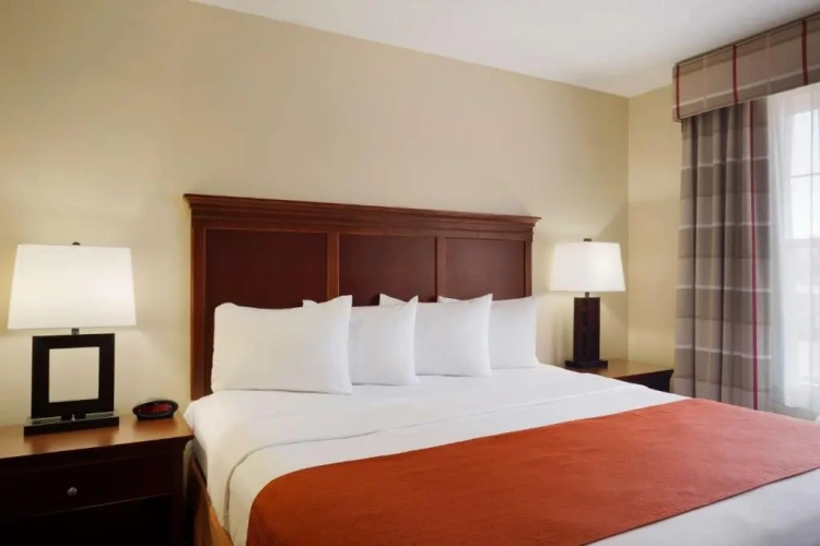1 Bedroom Double Suite