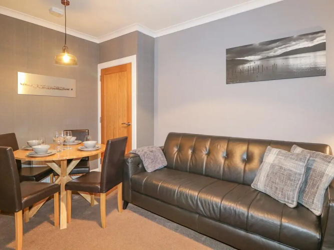 1 Boath Road