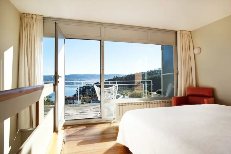 Deluxe Double Duplex room with ocean view
