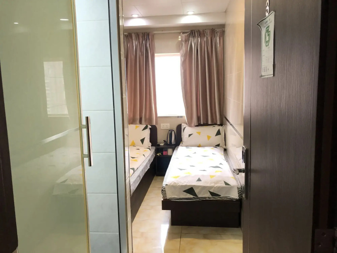 Mingdu Business Hostel(香港名都商務賓館（旺角地鐵站E1出口）)