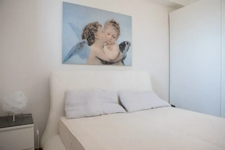 2 Bedrooms Cottage with balcony