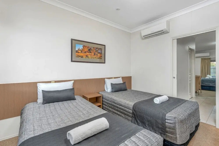 Comfort Inn Midlander Emerald