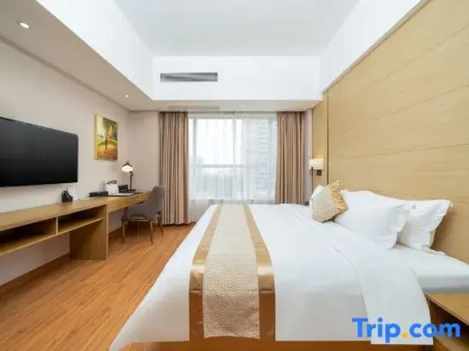 2 Bedrooms Double Family Suite with city view