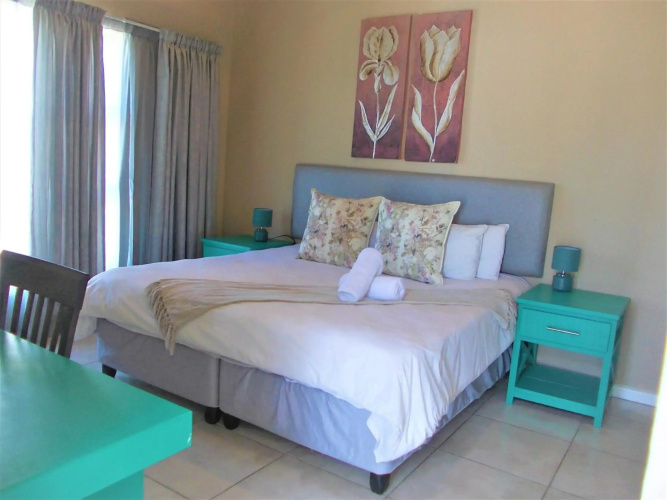 Point Village Hotel