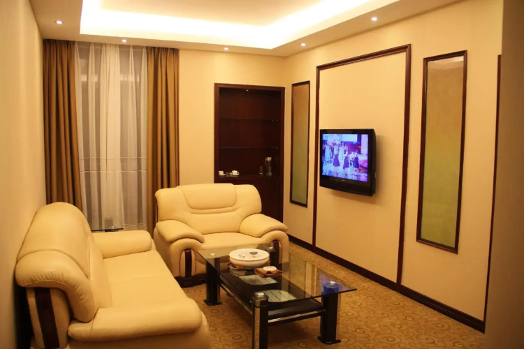 Overseas Chinese Hotel