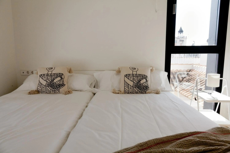 GoToSeville GERONA SUITES