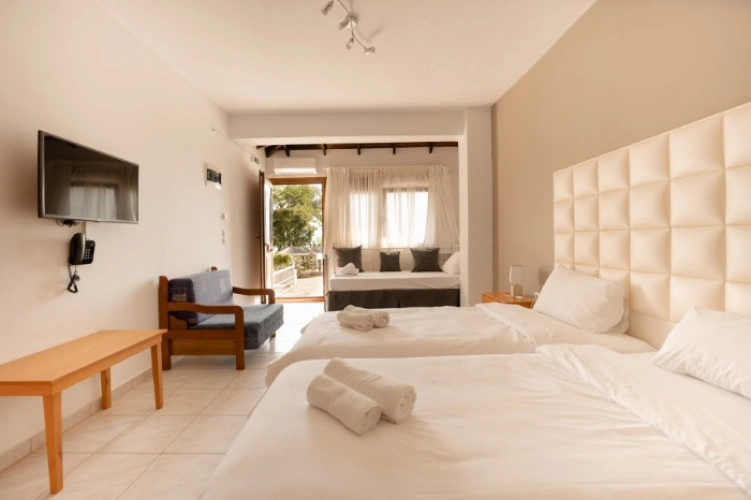 Comfort Triple room with sea view