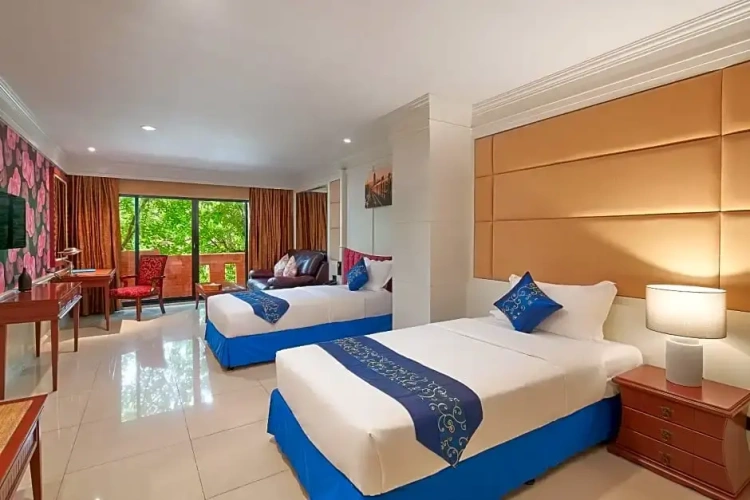 Superior Twin room