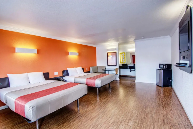 Motel 6 Manteca, CA