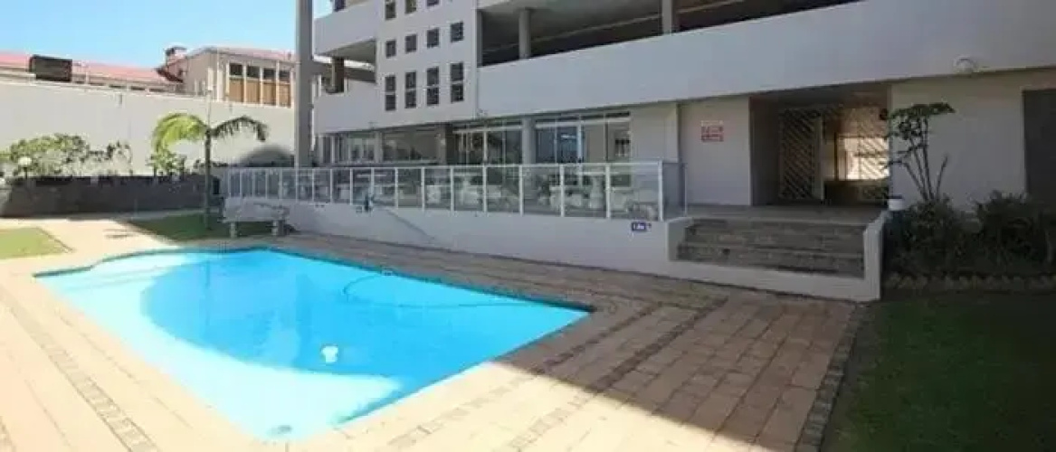 101 B Santorini, Margate