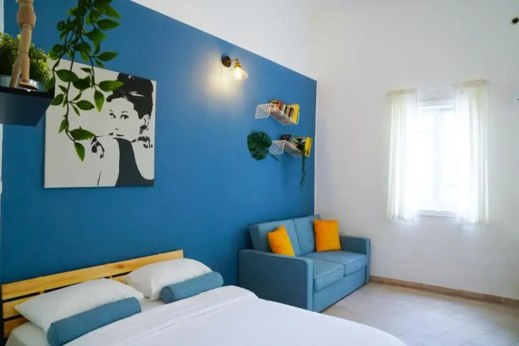 Meir 8 Hotel