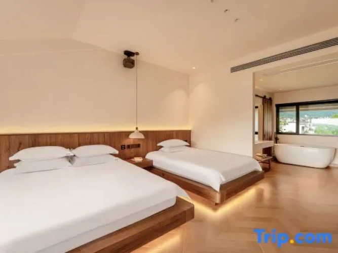 Standard Family room with panoramic view
