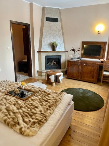Deluxe Double Suite