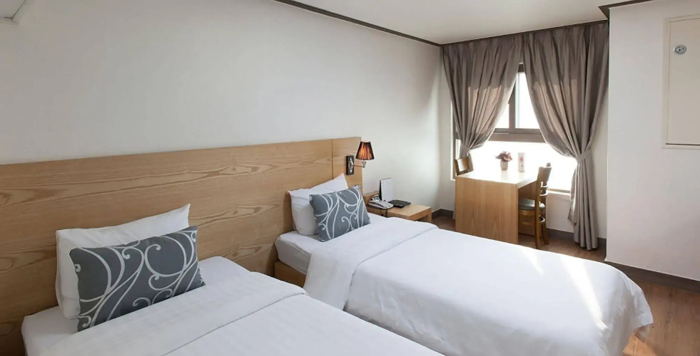 Benikea the M Hotel