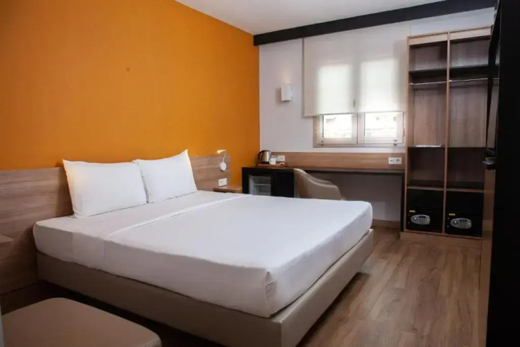 Dunia Hotel Bamako Aci 2000