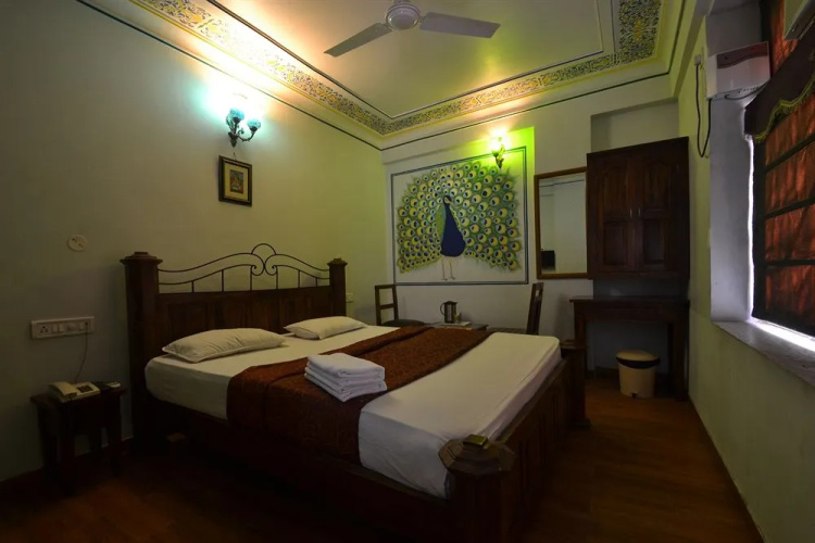 OYO 2105 Hotel Royal Sheraton