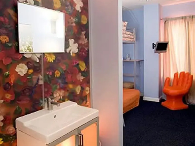 Stay Hotel
