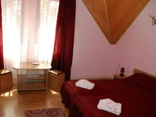 Pensiunea Stejarul