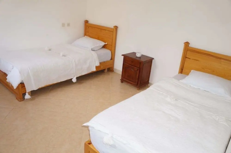 Kiwi Surf Hostel
