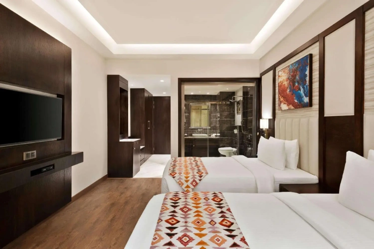 Standard Twin room