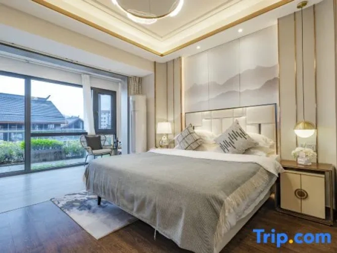 Standard Double room with courtyard view
