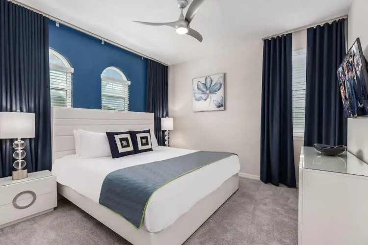 Sr007v: 9 Bed, Star Wars, Toy Story, Ping Pong