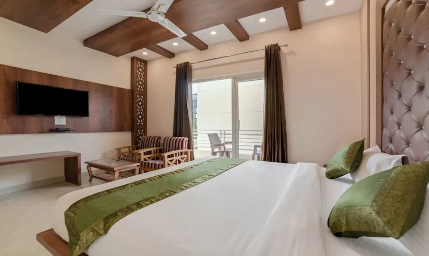 Deluxe Double room