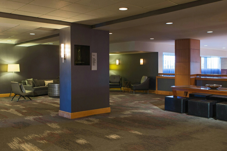 Renaissance Chicago O'hare Suites Hotel photo 14